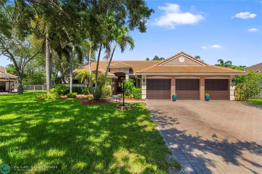 6242 Champlain Ter, Davie, FL 33331