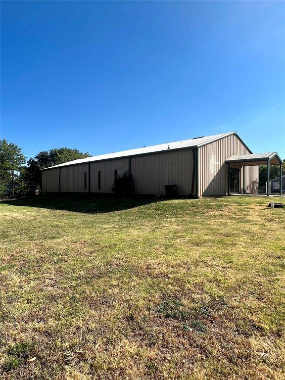 1201 E 10th Avenue, Corsicana, TX 75110