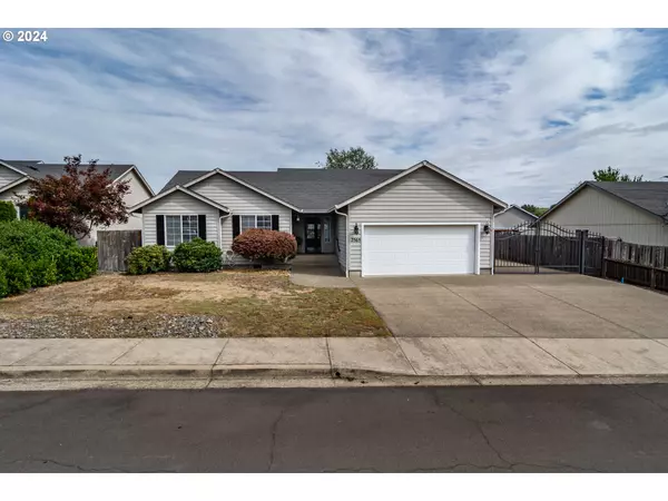 Sutherlin, OR 97479,2565 GOLFVIEW AVE