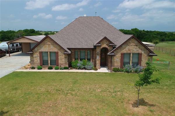 886 County Road 2425, Decatur, TX 76234