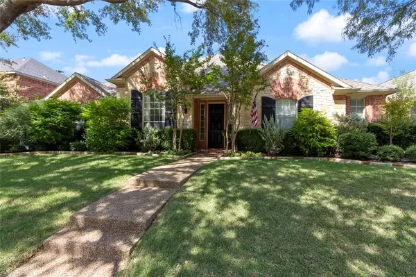 Plano, TX 75093,6429 Glenhollow Drive