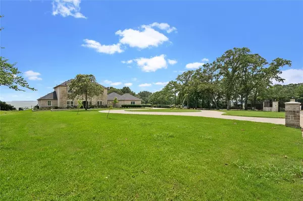 Little Elm, TX 75068,8600 Braewood Bay Drive