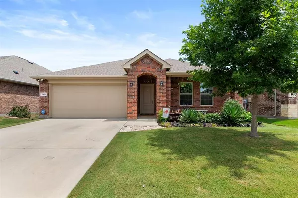 1302 Deerfield Drive,  Anna,  TX 75409