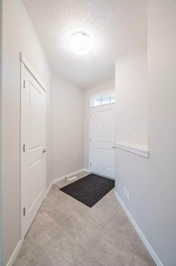 Calgary, AB T3R 0T7,176` Nolancrest CIR NW