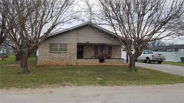 203 Harrison Avenue, Gustine, TX 76455