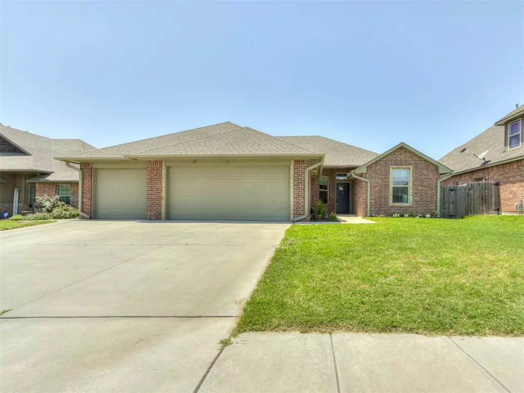 Moore, OK 73160,801 S Silver Leaf Drive