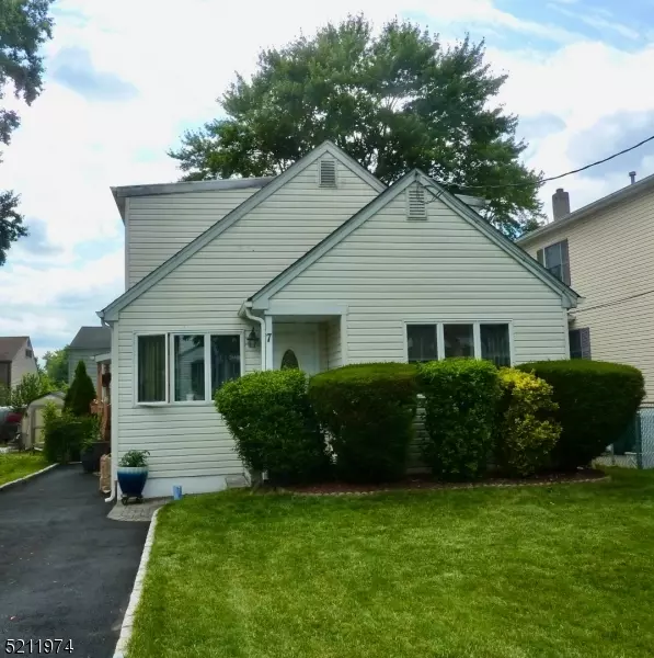 7 Pawnee Ave, Parsippany-troy Hills Twp., NJ 07034