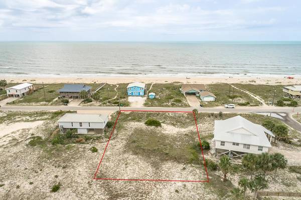 709 E Gorrie Dr, St. George Island, FL 32328