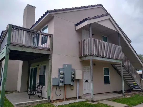 Rockport, TX 78382,221 Marion Drive #Unit C-201