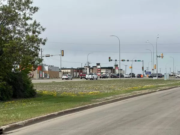 Grande Prairie, AB T8V 4H3,13105 100 ST