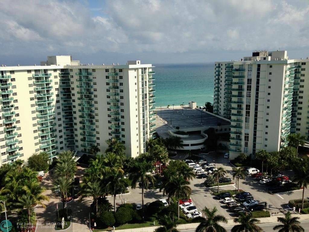 Hollywood, FL 33019,3800 S Ocean Dr  #1716