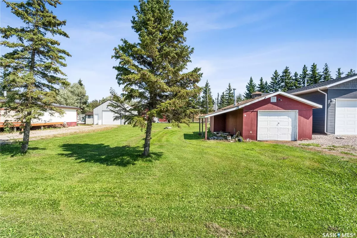 Candle Lake, SK S0J 3E0,6 Pine CRESCENT