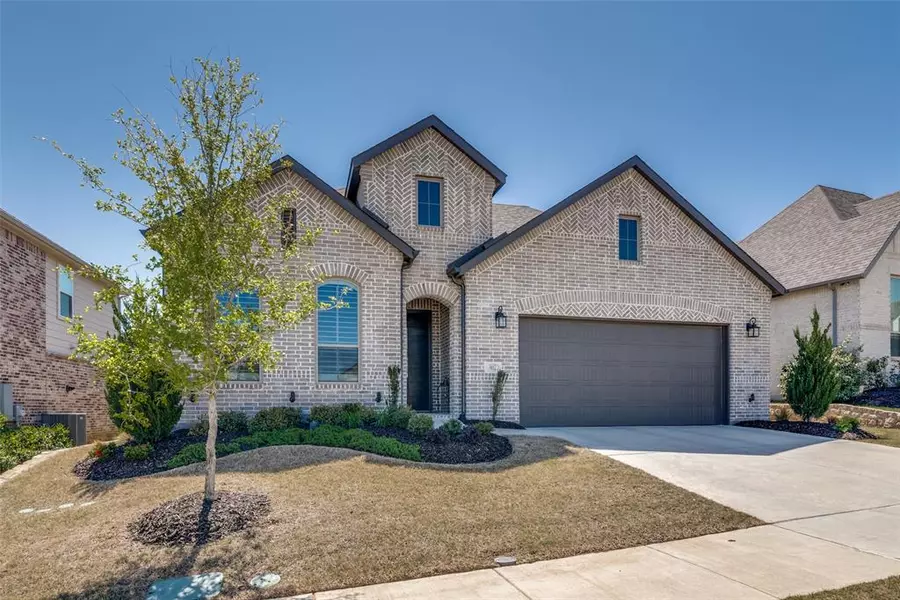 9612 Trailway Drive, Oak Point, TX 75068