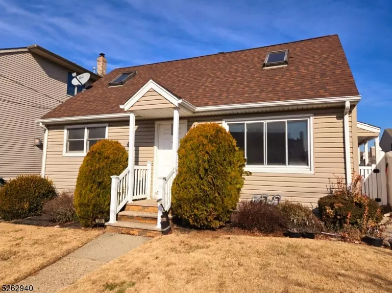 365 Roosevelt Ave, Lyndhurst Twp., NJ 07071