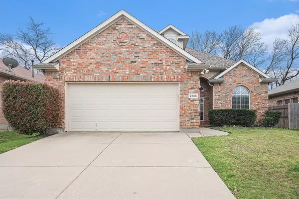 2136 Priscella Drive, Fort Worth, TX 76131