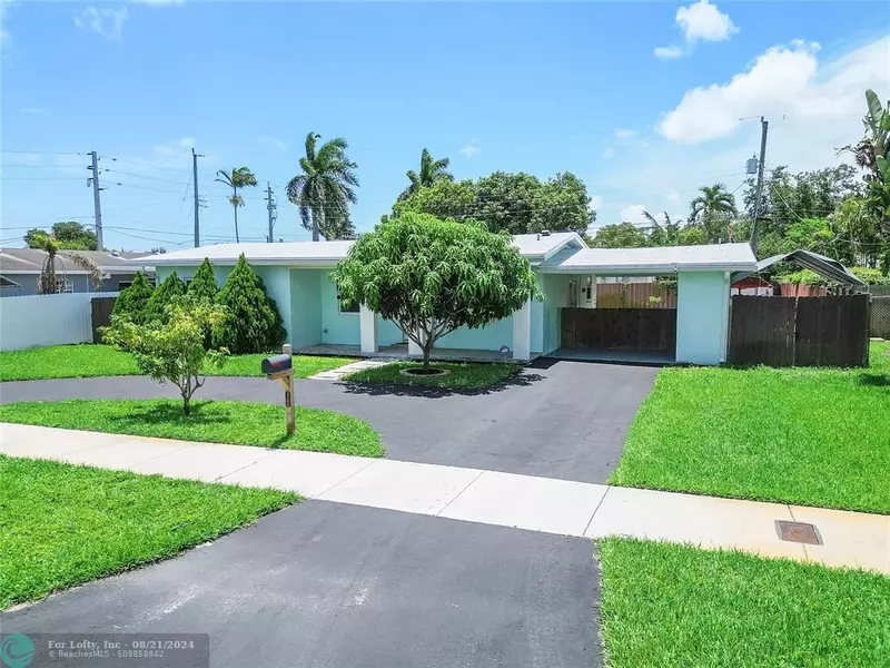 3306 SW 17th St, Fort Lauderdale, FL 33312