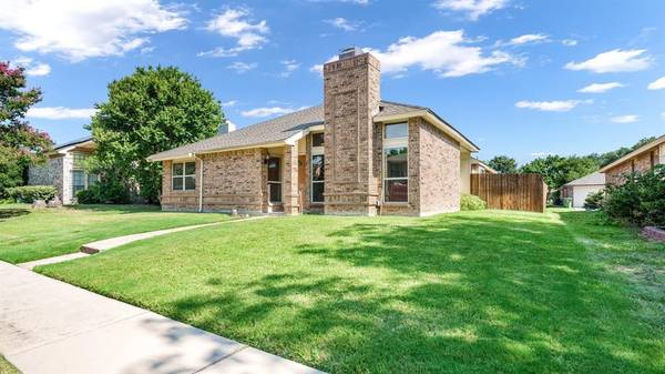 Lewisville, TX 75067,985 Acorn Drive