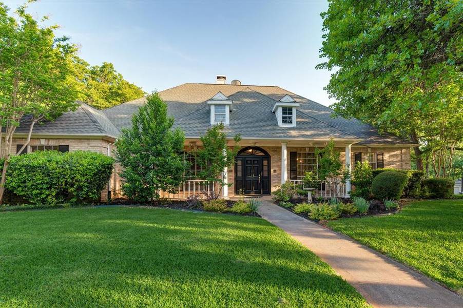 806 Shadow Glen Drive, Southlake, TX 76092