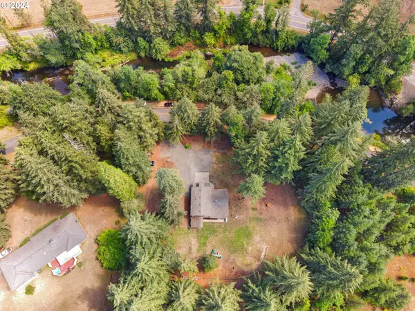 76570 BLUE MOUNTAIN SCHOOL RD, Cottage Grove, OR 97424