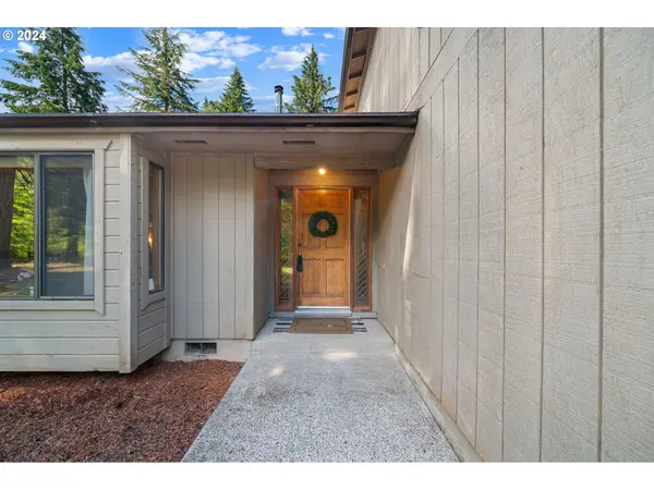 76570 BLUE MOUNTAIN SCHOOL RD, Cottage Grove, OR 97424