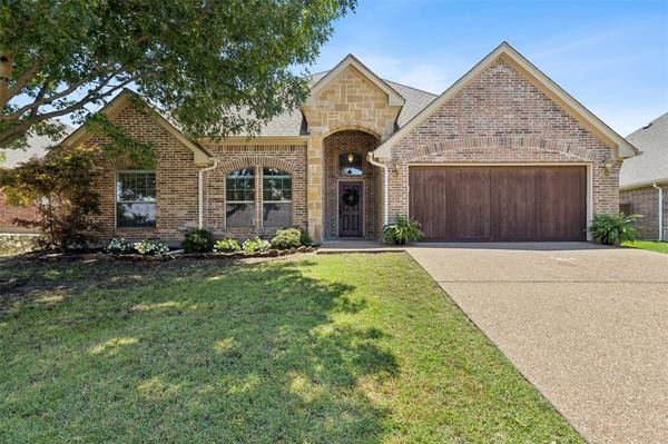 1105 Thistle Hill Trail,  Weatherford,  TX 76087