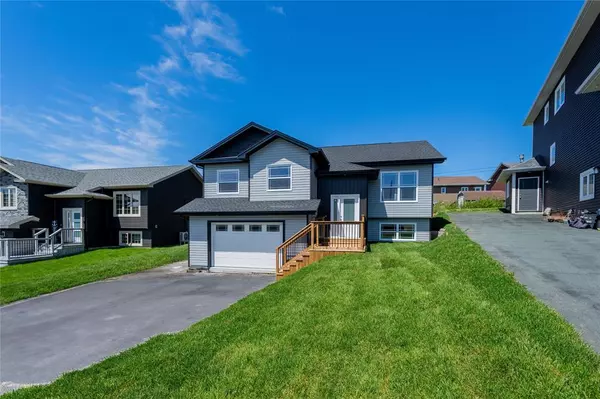 Conception Bay South, NL A1X 0H6,14 Heidi Crescent
