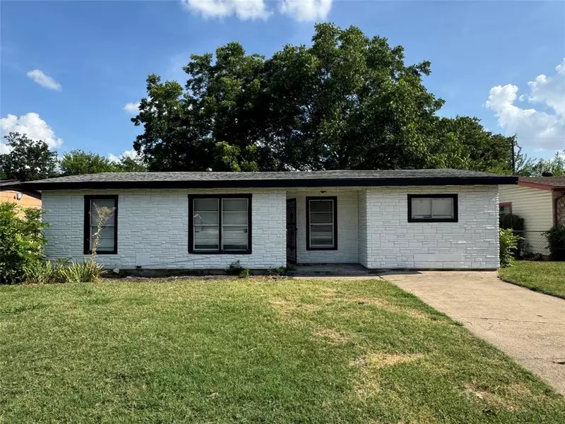 5512 Cottey Street, Fort Worth, TX 76119