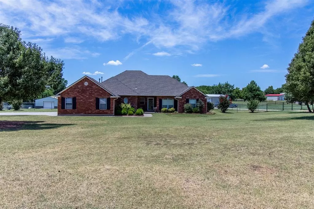 Blanchard, OK 73010,1058 Oak Creek Circle