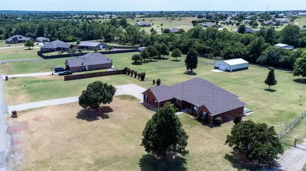 Blanchard, OK 73010,1058 Oak Creek Circle