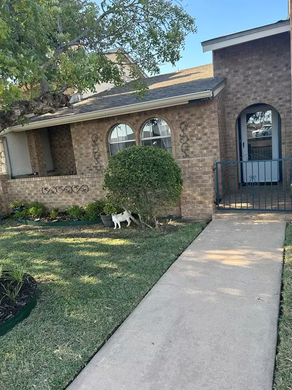 2624 Sunset Dr, San Angelo, TX 76904