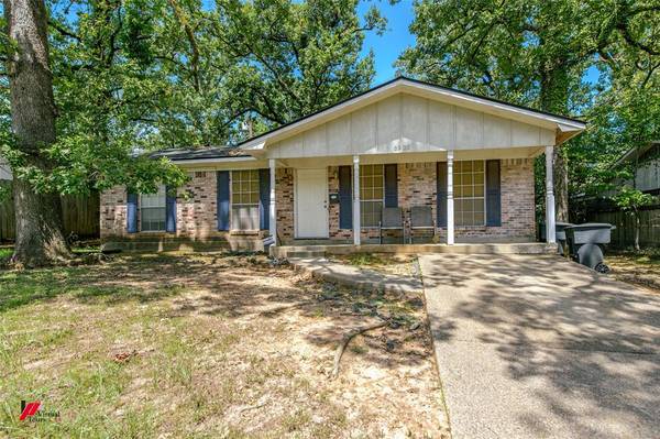 8930 Hawthorne Drive, Shreveport, LA 71118