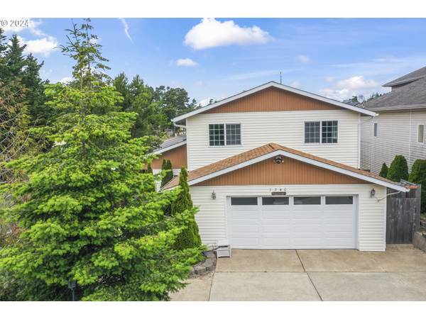 Florence, OR 97439,3340 REDWOOD LOOP