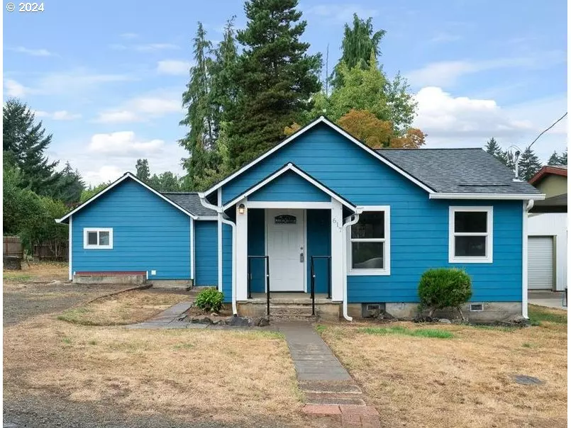 Willamina, OR 97396,617 SW CEDAR LN