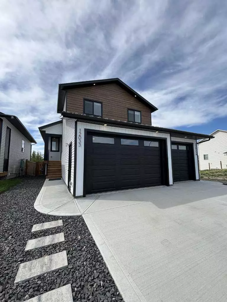 Grande Prairie, AB T8W0M5,12033 77 AVE