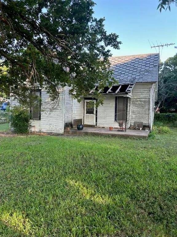 807 E 2nd Street, Cleburne, TX 76031