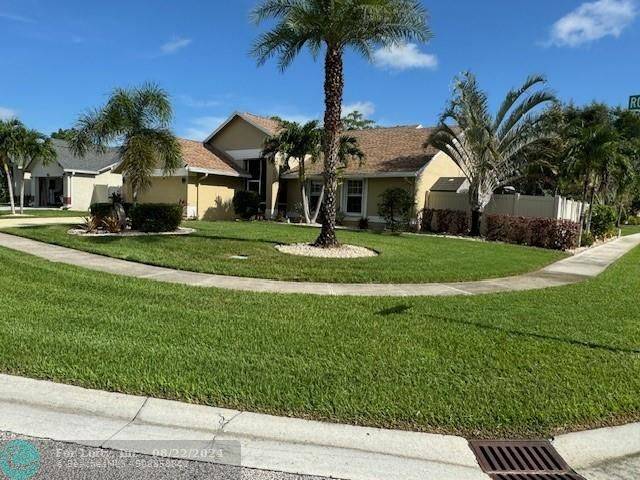 Royal Palm Beach, FL 33411,157 Royal Pine Cir