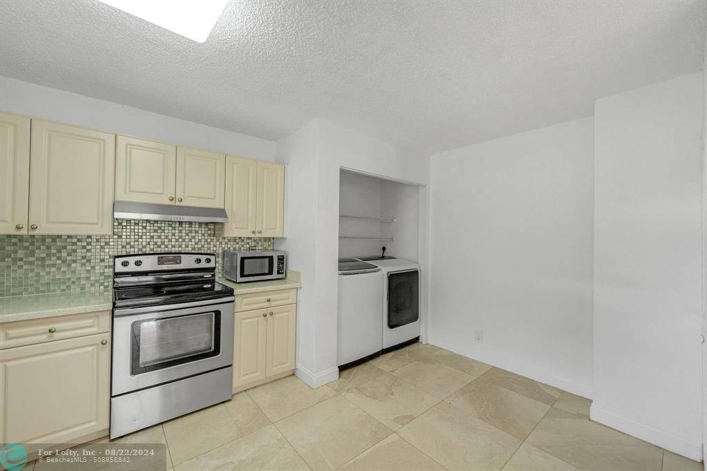 Coral Springs, FL 33065,12221 Royal Palm Blvd  #12221