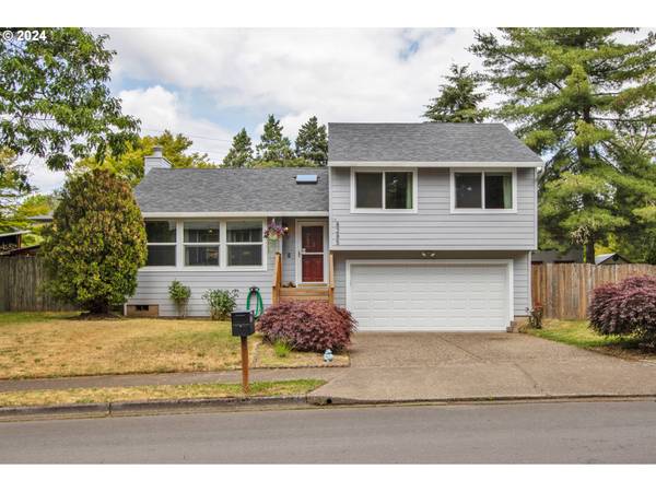 8285 SW CHELAN ST, Tualatin, OR 97062