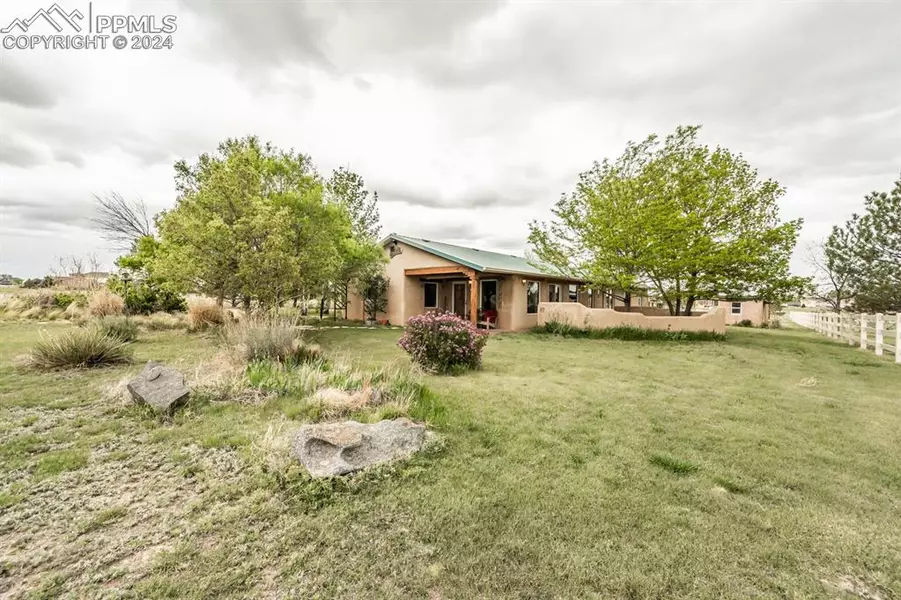 1154 S Avenida Del Oro W, Pueblo West, CO 81007