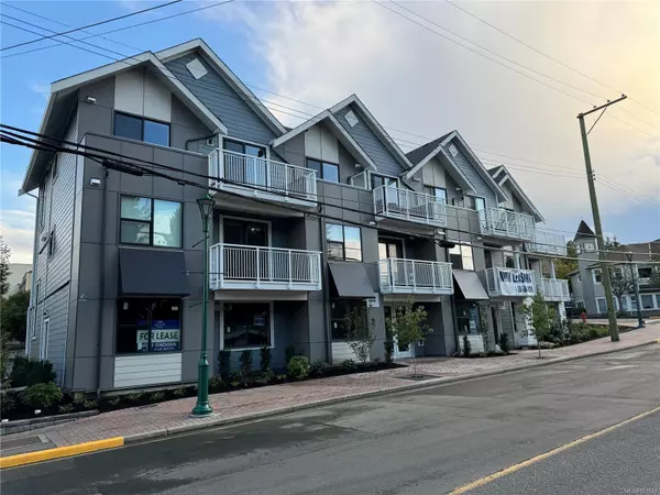 Qualicum Beach, BC V9K 1H1,190-194 First Ave W #101