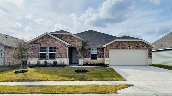 1605 CENTRAL PARK Drive, Alvarado, TX 76009