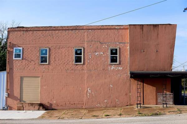 Hamilton, TX 76531,520 N Rice Street