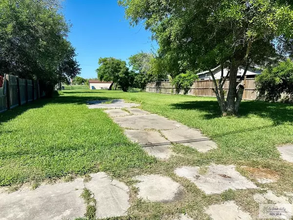 Ingleside, TX 78363,2456 1ST