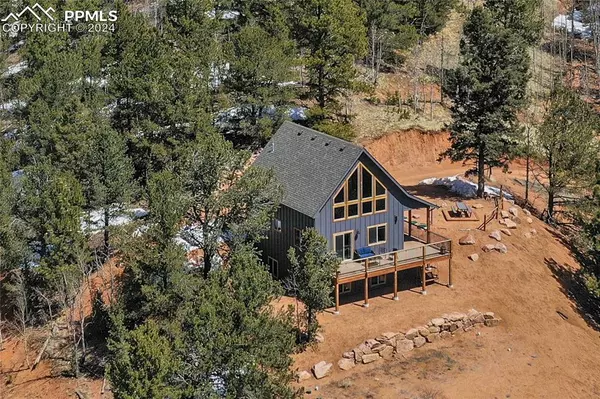 Divide, CO 80814,1577 Pikes Peak DR