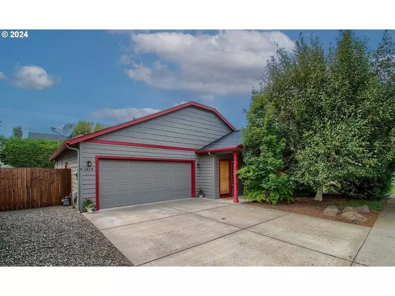 1614 3rd ST, Hood River, OR 97031