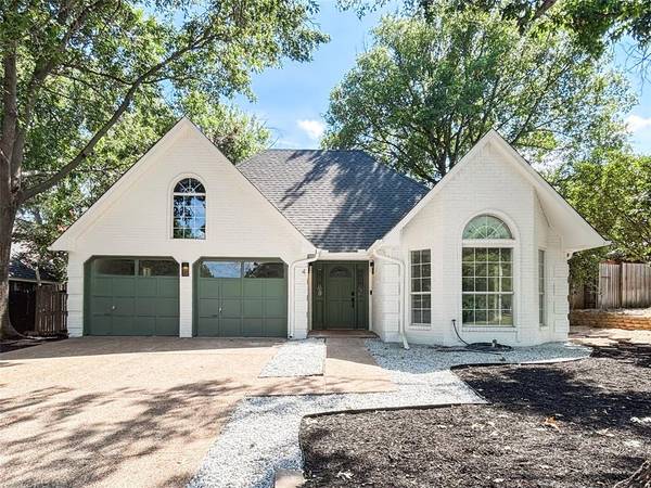 4 Round Rock Court, Trophy Club, TX 76262