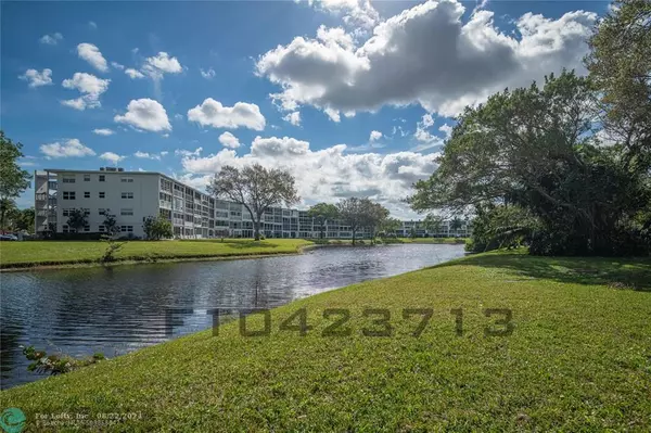 Deerfield Beach, FL 33442,52 TILFORD C  #52