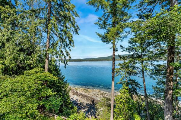 2519 North End Rd, Salt Spring, BC V8K 1A9