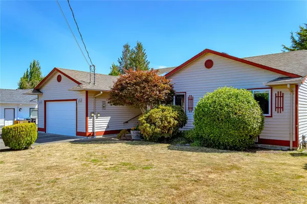 Parksville, BC V9P 2M1,686 WOODBURN St