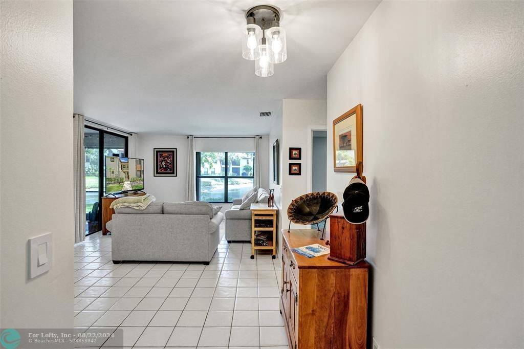 Coconut Creek, FL 33066,4520 Carambola Cir S #27277
